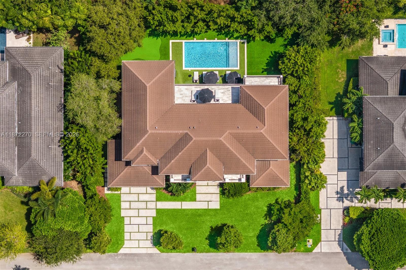 9445 SW 72nd Ct, Pinecrest FL 33156