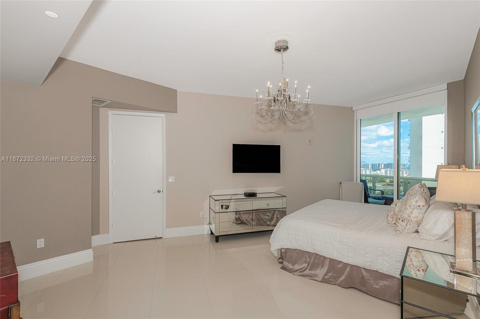 16001 Collins Ave #2903, Sunny Isles Beach FL 33160