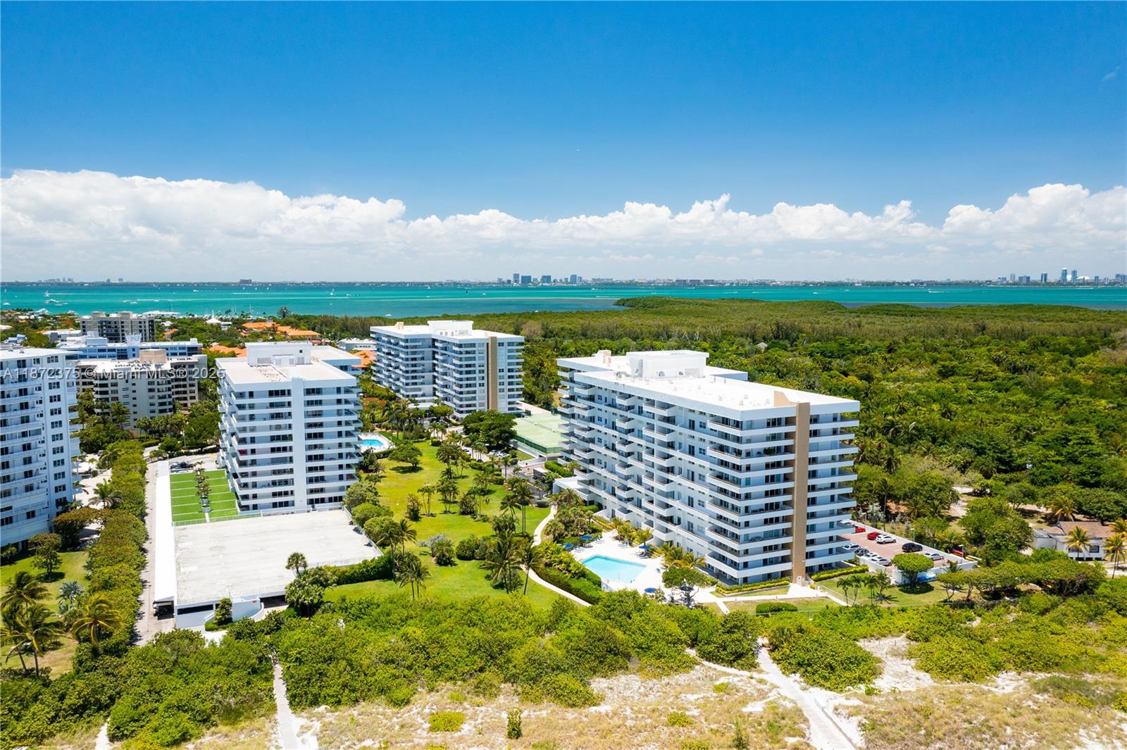 199 Ocean Lane Dr #1005, Key Biscayne FL 33149