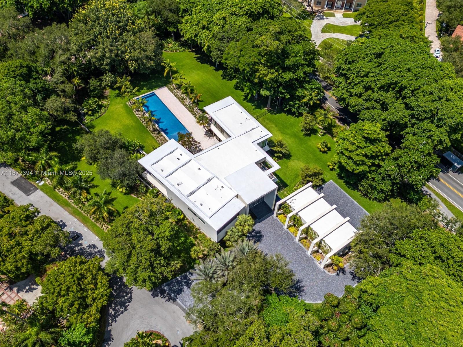 9440 Old Cutler Ln, Coral Gables FL 33156