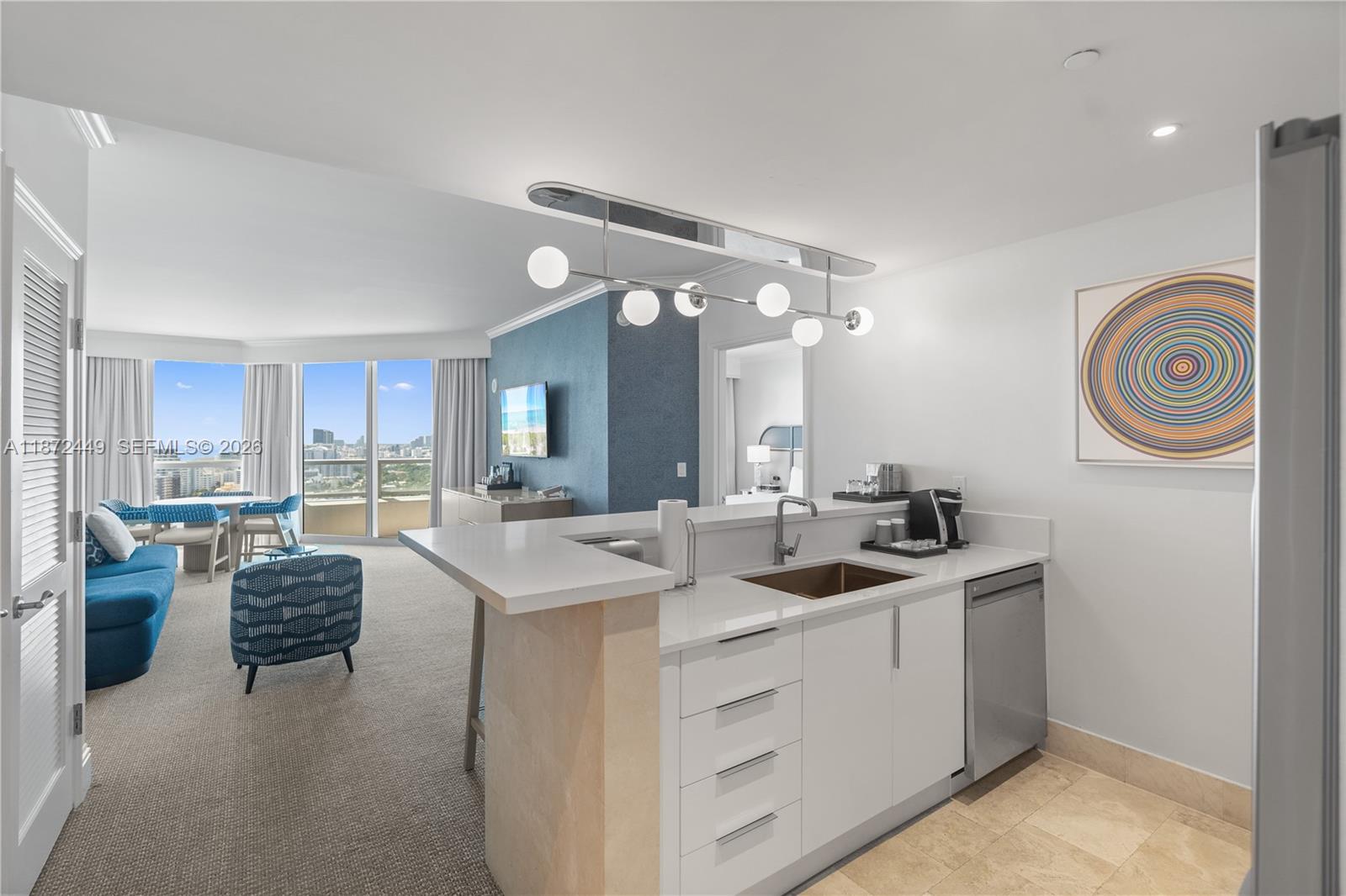 4401 Collins Ave #2712, Miami Beach FL 33140