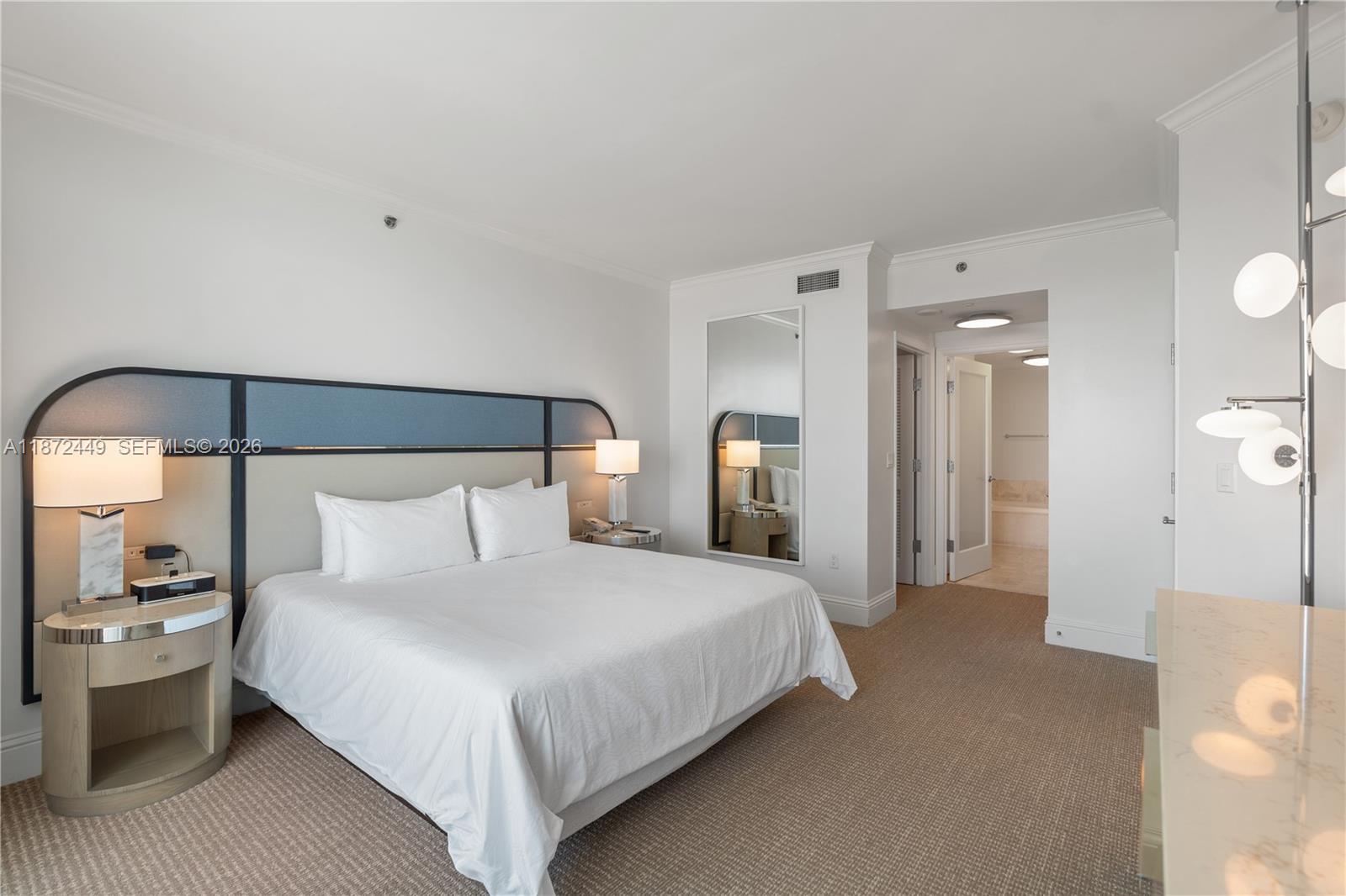 4401 Collins Ave #2712, Miami Beach FL 33140