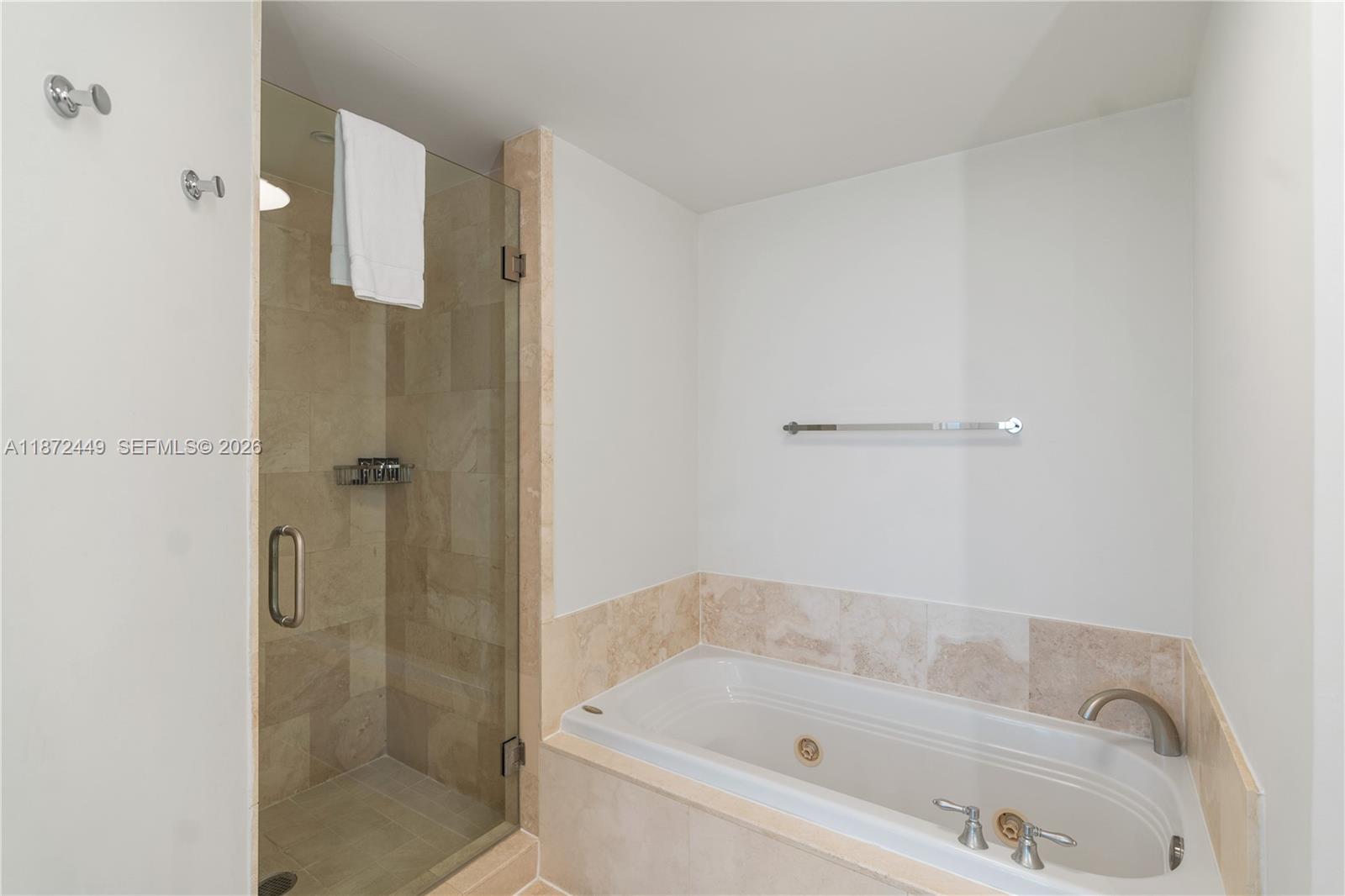 4401 Collins Ave #2712, Miami Beach FL 33140