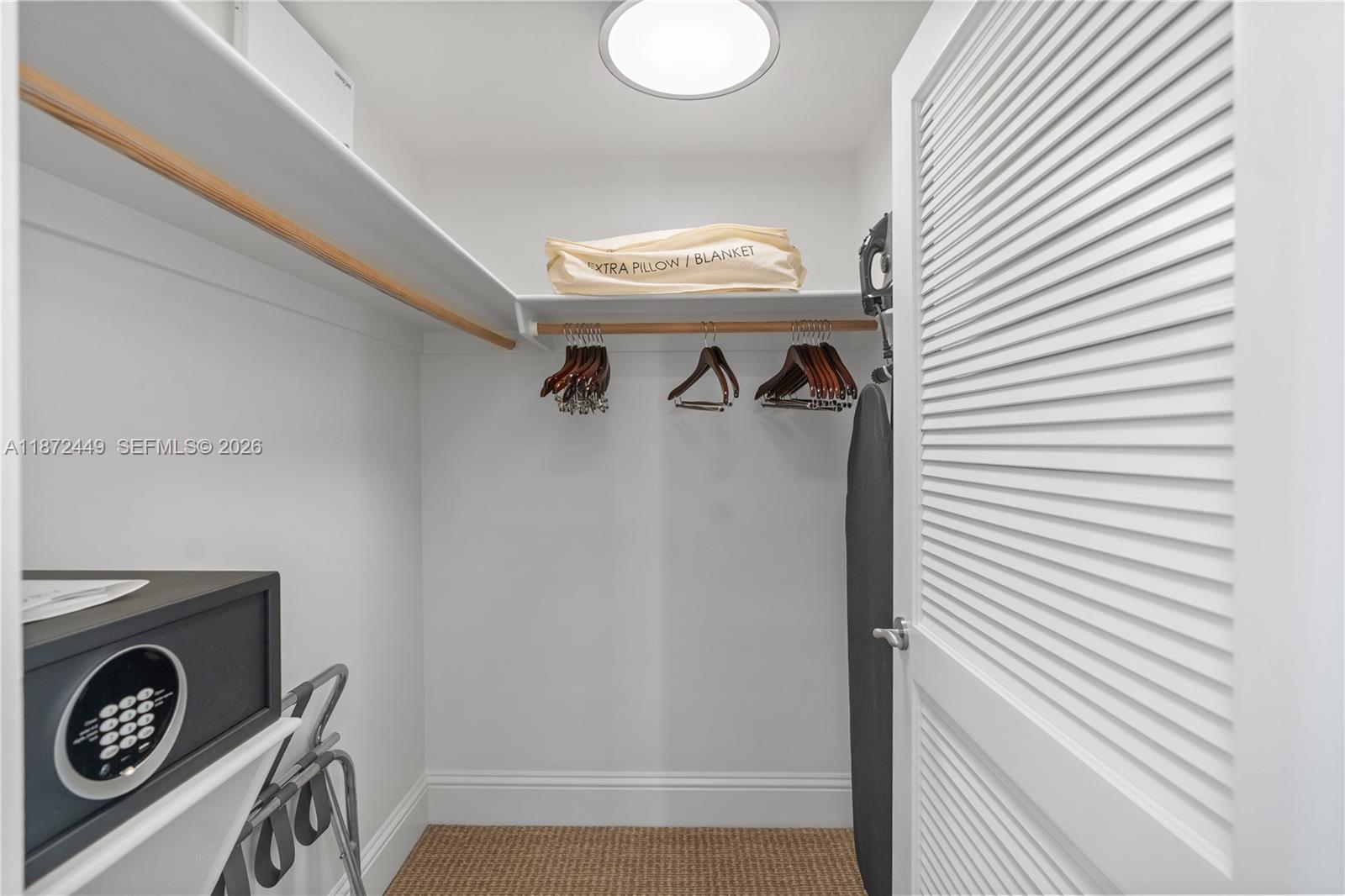 4401 Collins Ave #2712, Miami Beach FL 33140