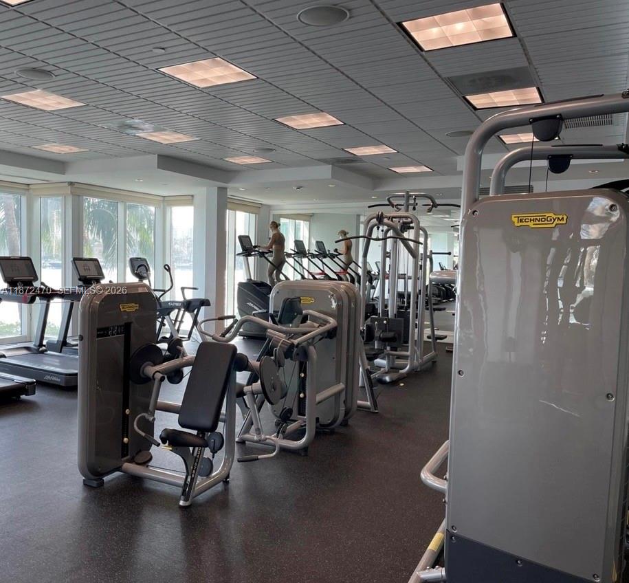 3201 NE 183rd St #2202, Aventura FL 33160