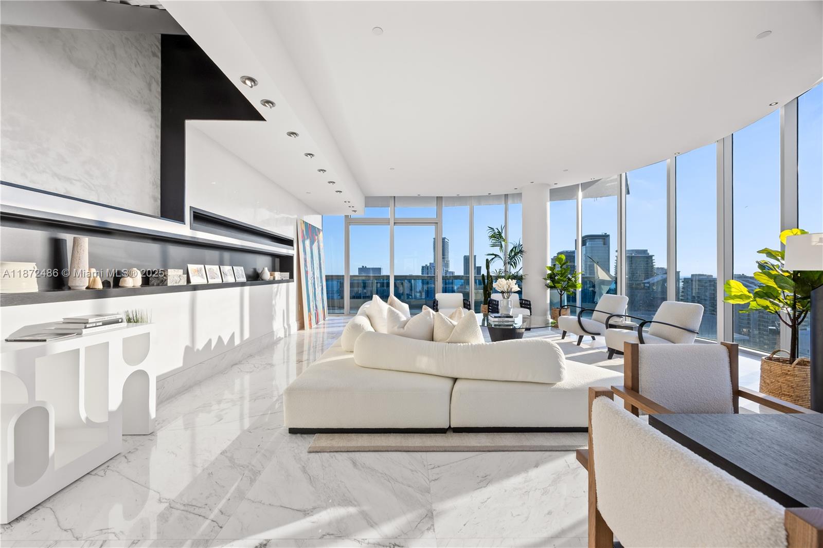 200 Biscayne Boulevard Way #PH5402, Miami FL 33131