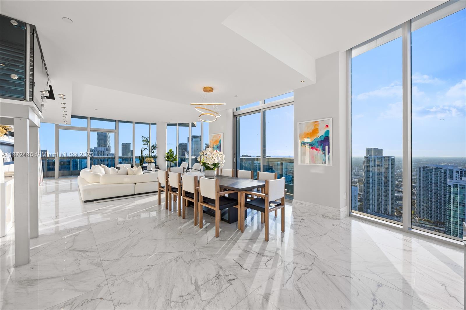 200 Biscayne Boulevard Way #PH5402, Miami FL 33131