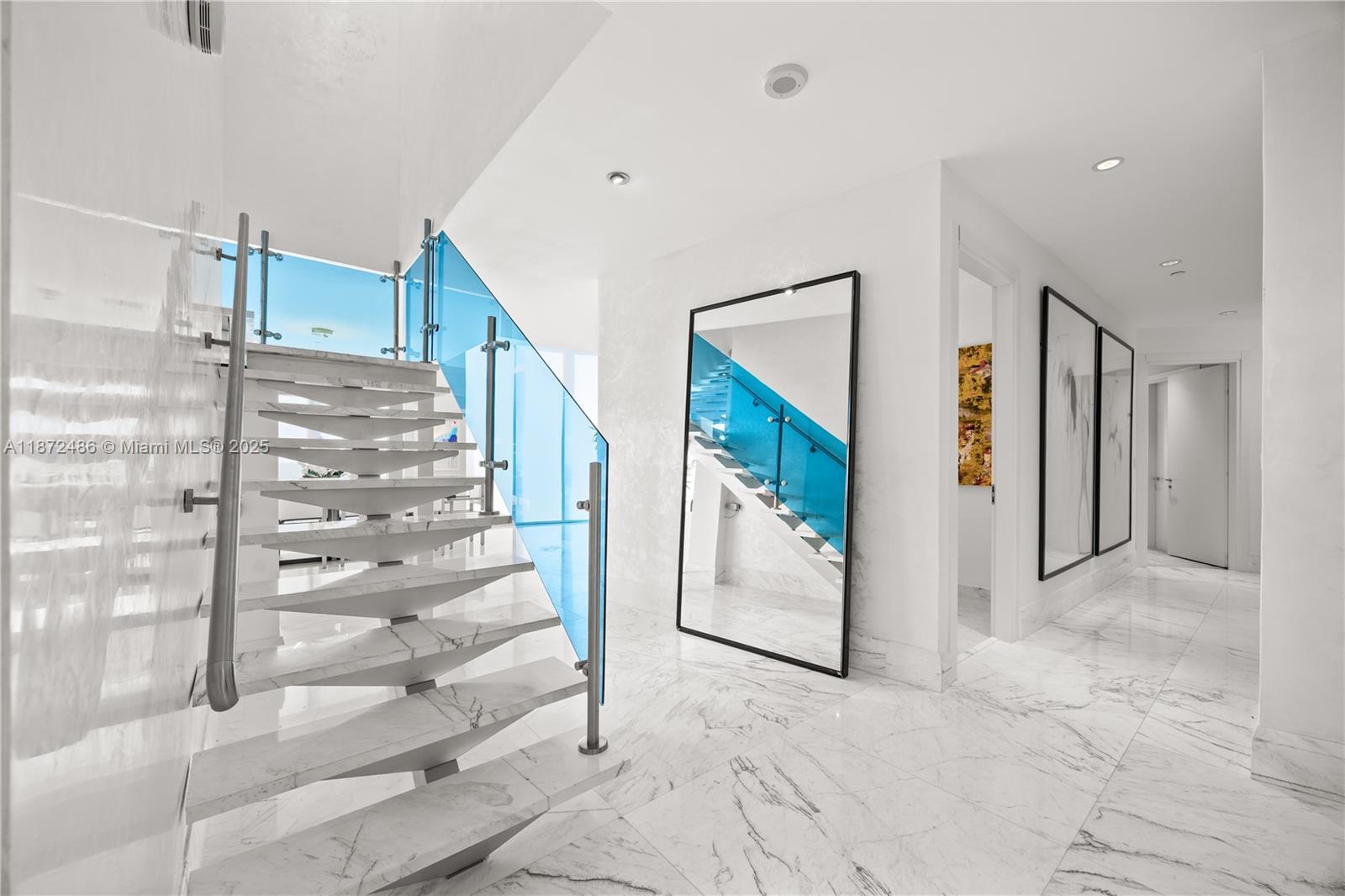 200 Biscayne Boulevard Way #PH5402, Miami FL 33131