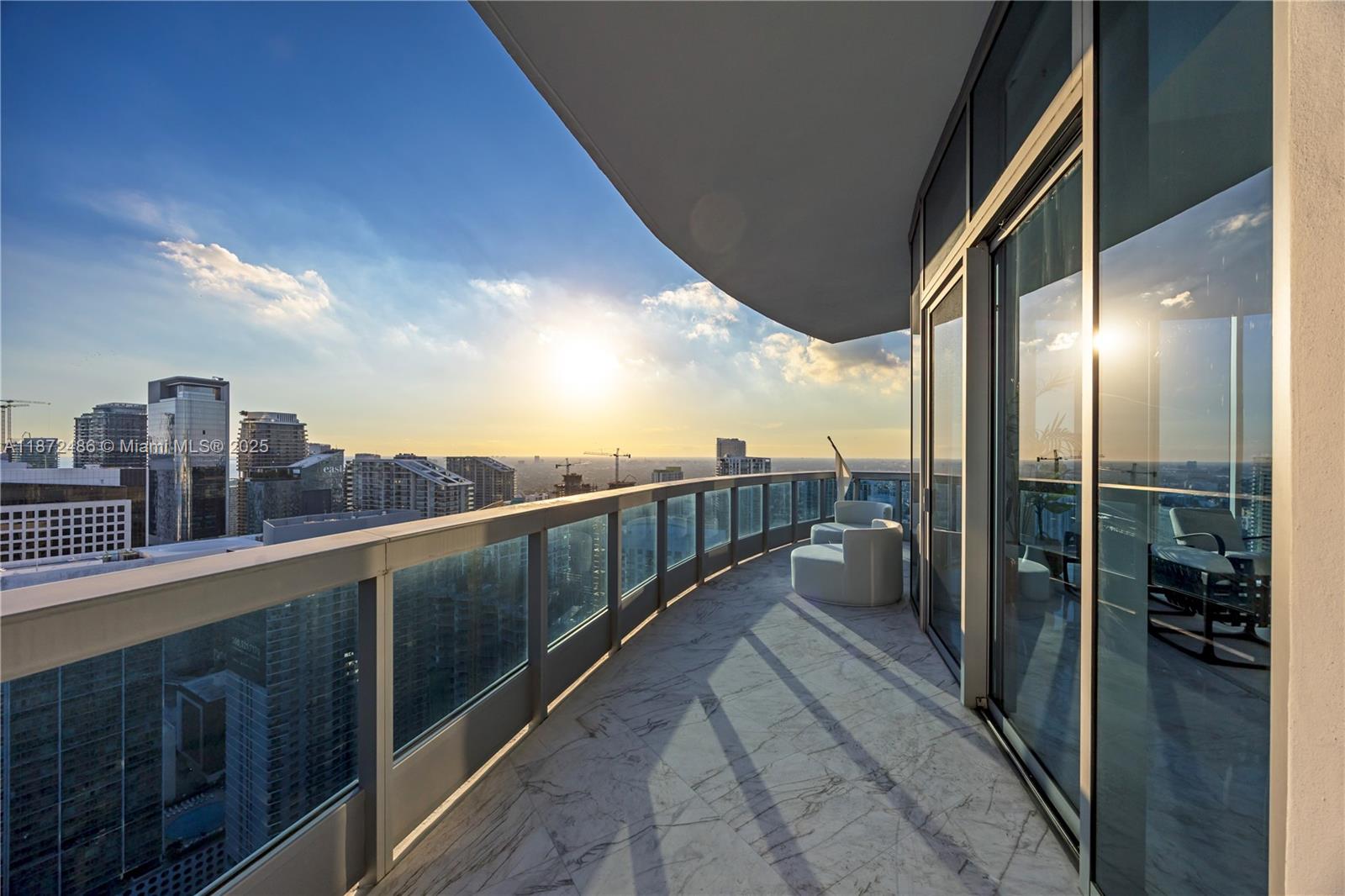200 Biscayne Boulevard Way #PH5402, Miami FL 33131
