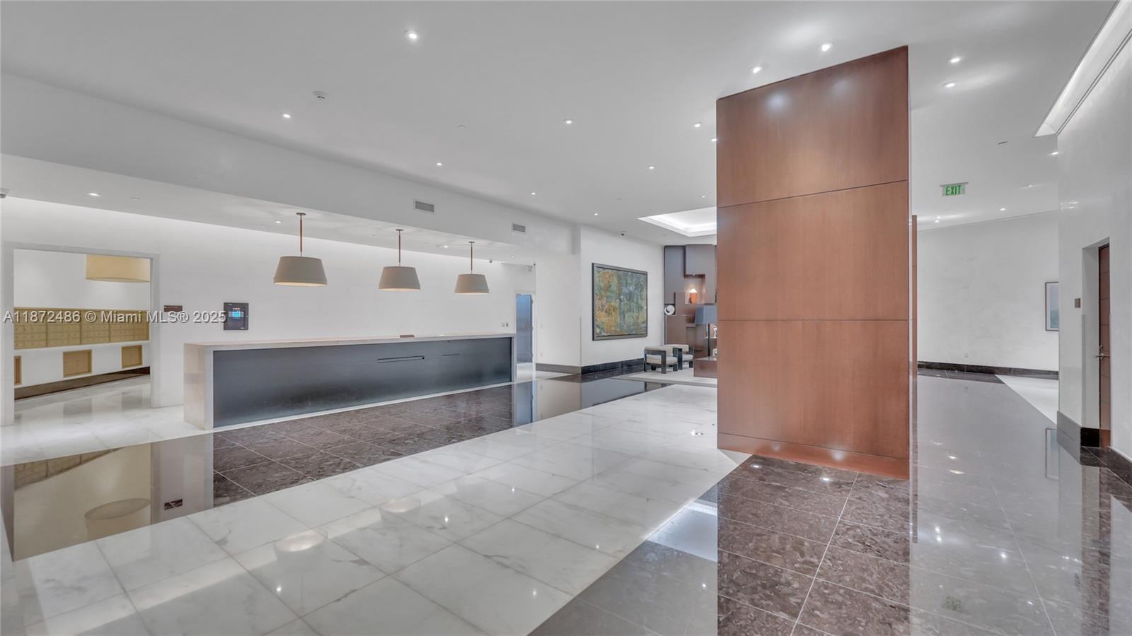 200 Biscayne Boulevard Way #PH5402, Miami FL 33131