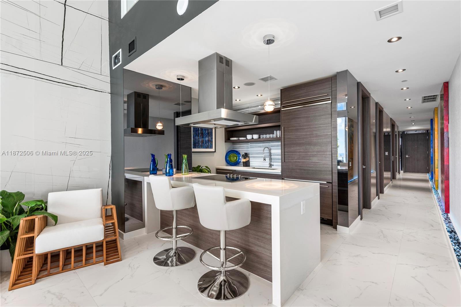 1100 Biscayne Blvd #LPH6105, Miami FL 33132