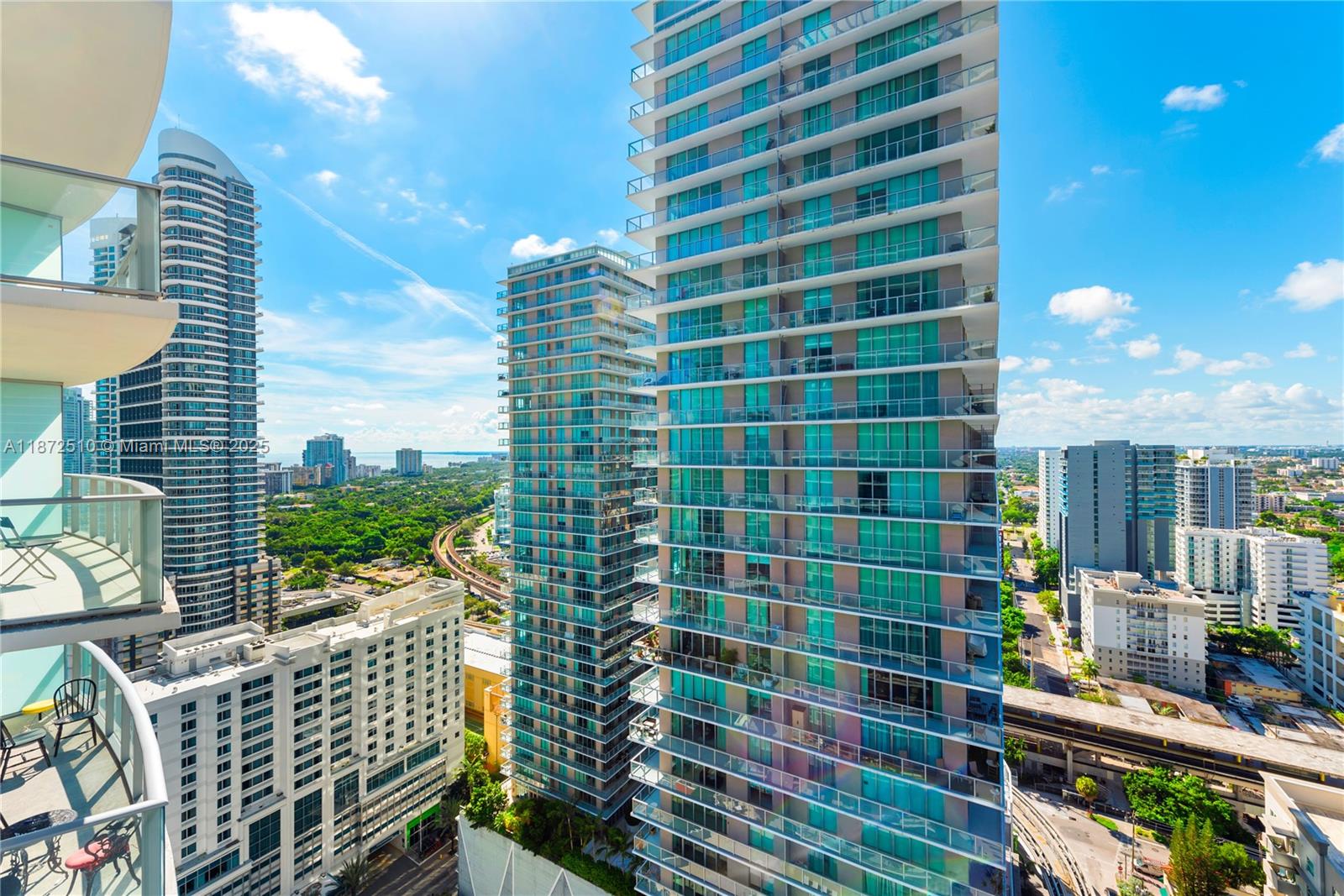 1100 S Miami Ave #2707, Miami FL 33130