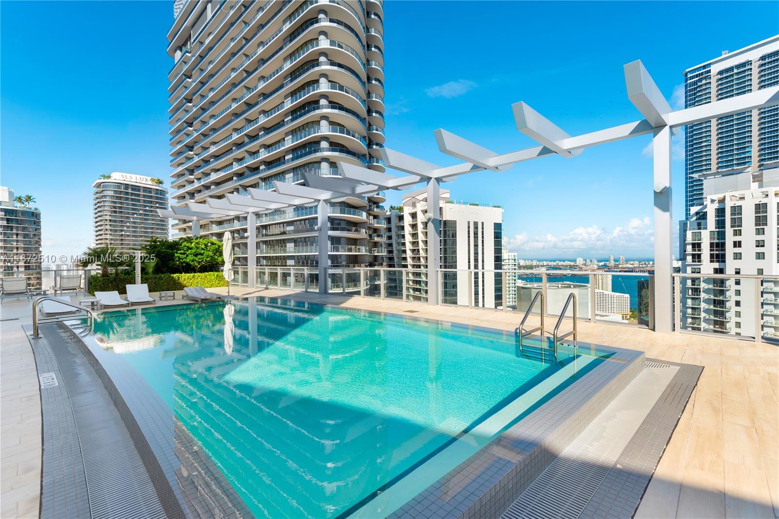 1100 S Miami Ave #2707, Miami FL 33130