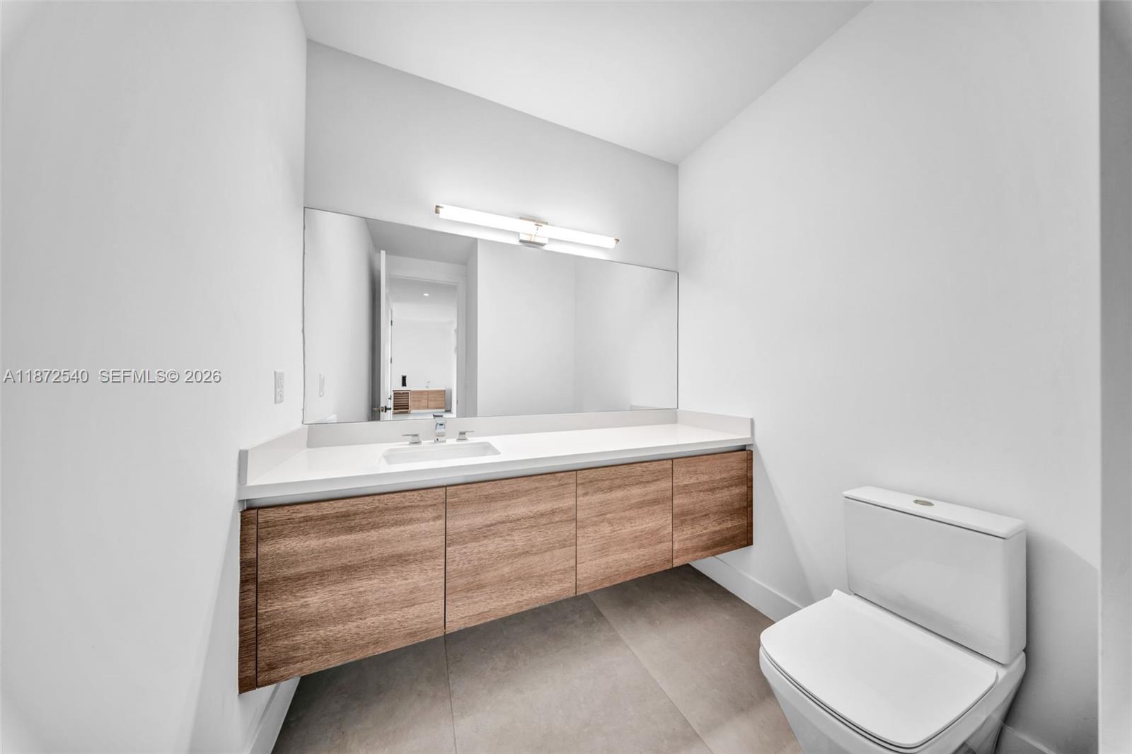 16740 N Botaniko Dr N, Weston FL 33326