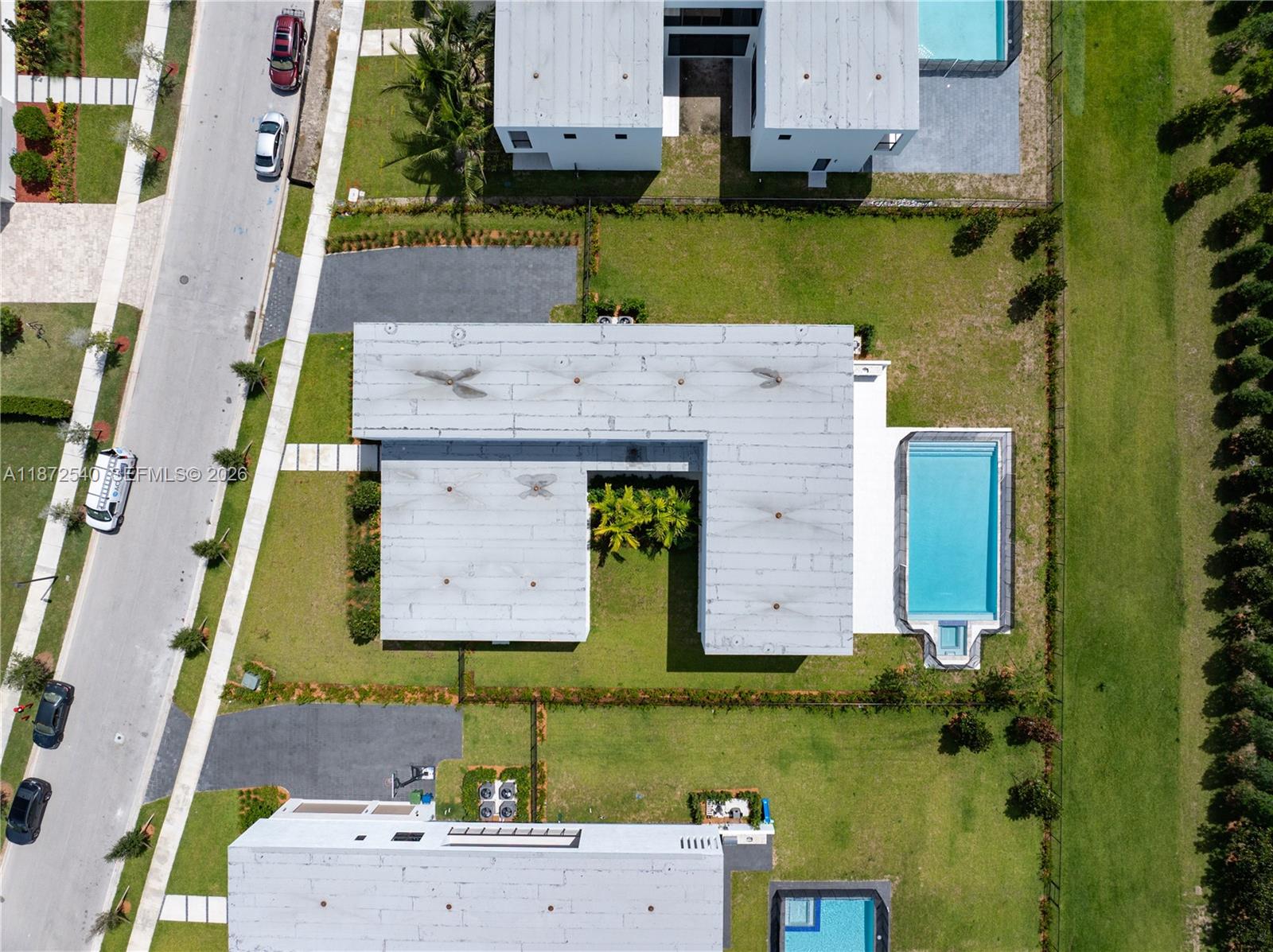 16740 N Botaniko Dr N, Weston FL 33326