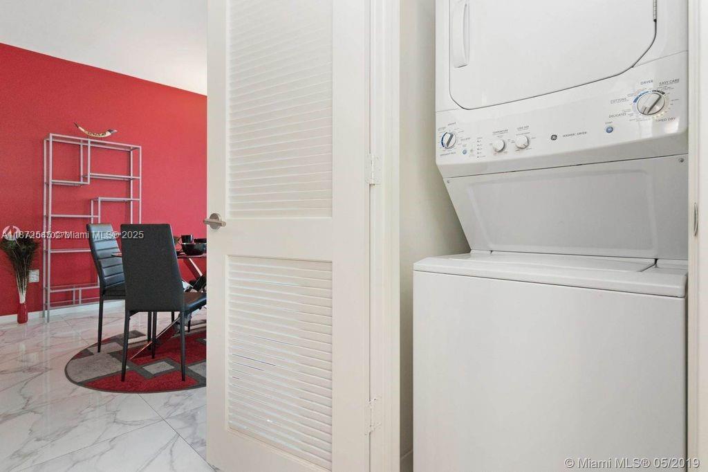 1100 S Miami Ave #2404, Miami FL 33130
