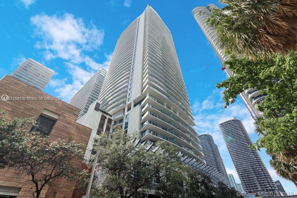 1100 S Miami Ave #2404, Miami FL 33130