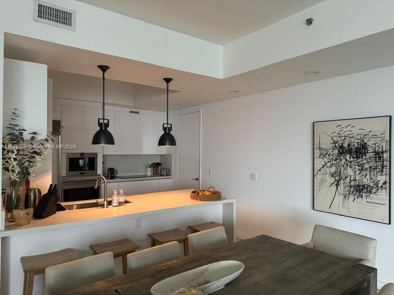 15811 Collins Ave #803, Sunny Isles Beach FL 33160