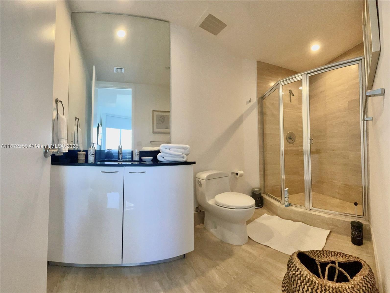 15811 Collins Ave #803, Sunny Isles Beach FL 33160
