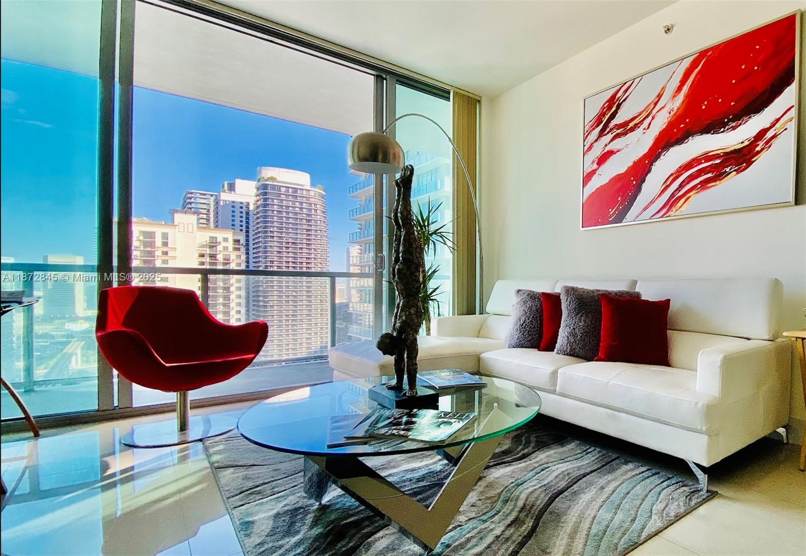 79 SW 12th St #3211-S, Miami FL 33130