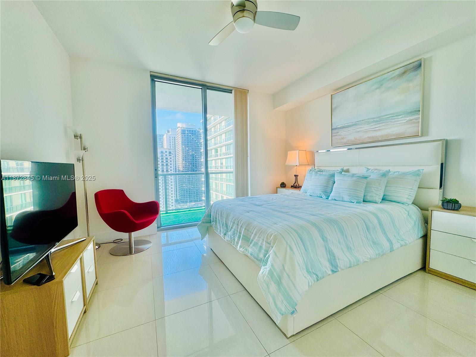 79 SW 12th St #3211-S, Miami FL 33130