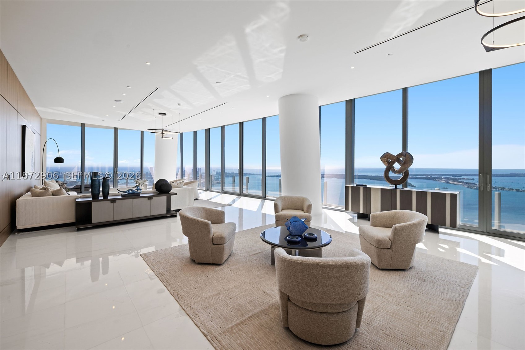 300 Biscayne Blvd Way #PH6001, Miami FL 33131
