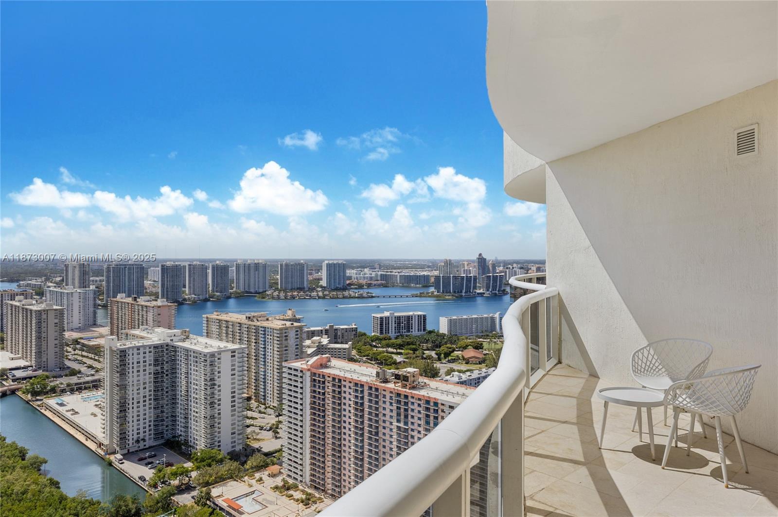 17201 Collins Ave #4107, Sunny Isles Beach FL 33160