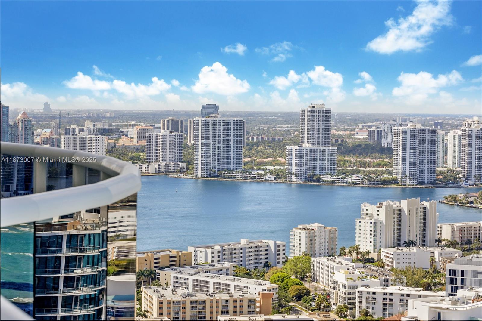 17201 Collins Ave #4107, Sunny Isles Beach FL 33160