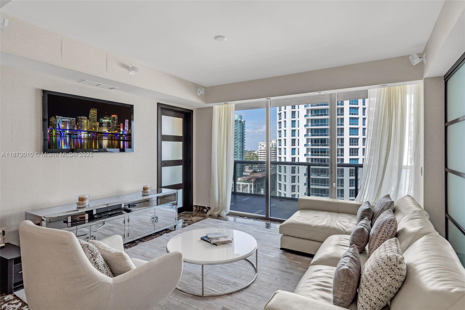 5875 Collins Ave #1503, Miami Beach FL 33140