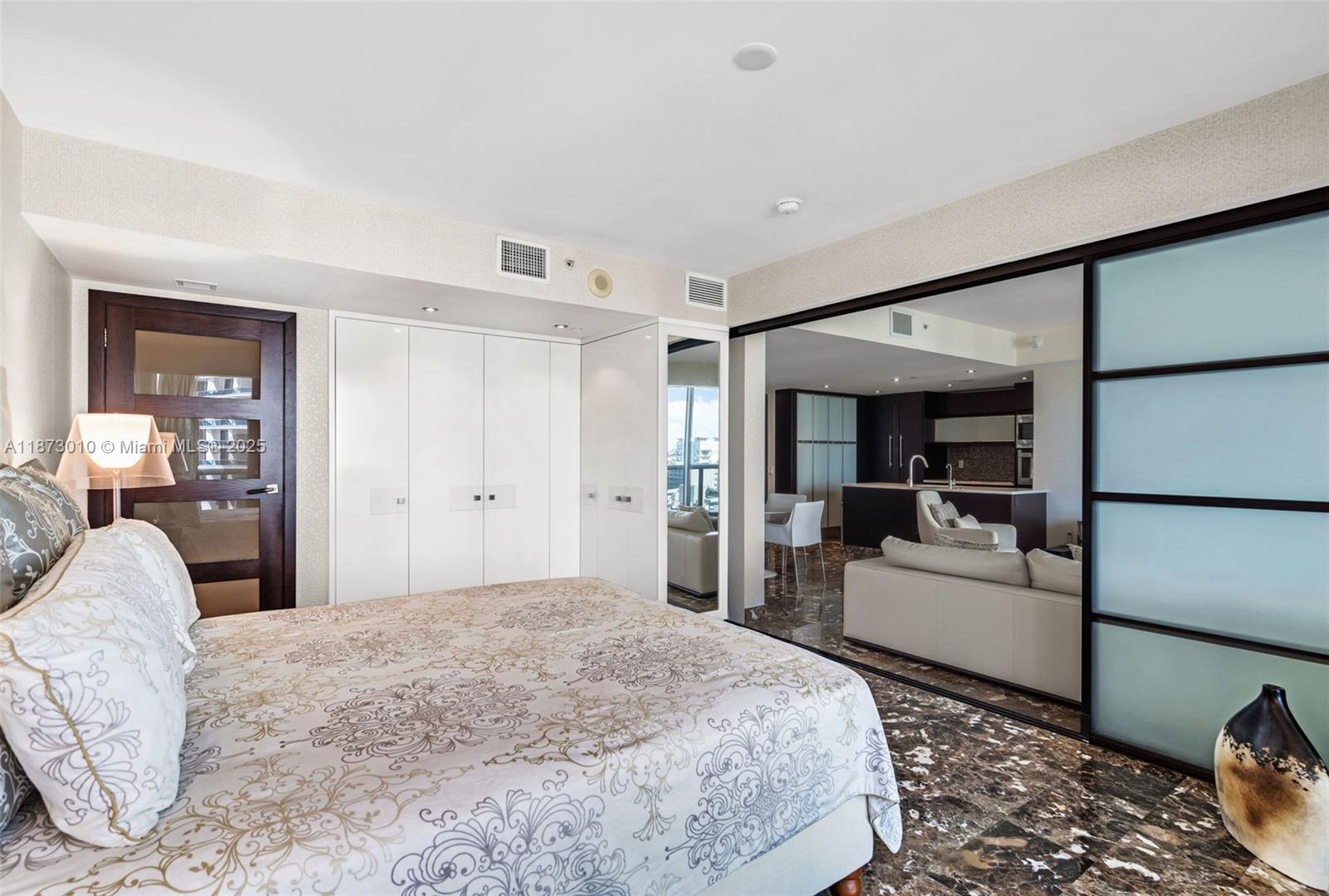 5875 Collins Ave #1503, Miami Beach FL 33140