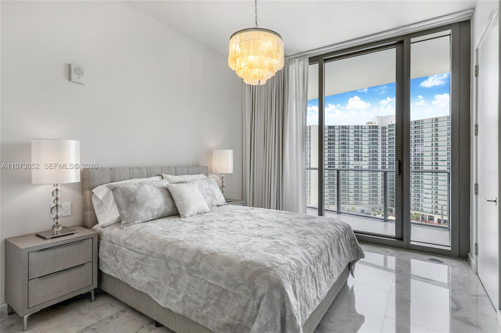 15701 Collins Ave #902, Sunny Isles Beach FL 33160