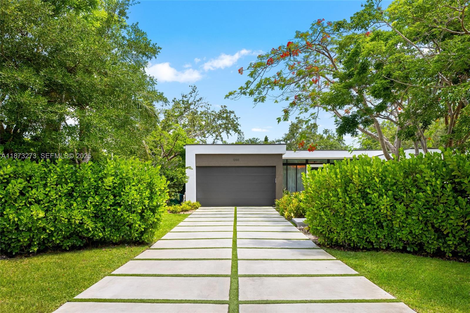 12100 SW 79th Ave, Pinecrest FL 33156