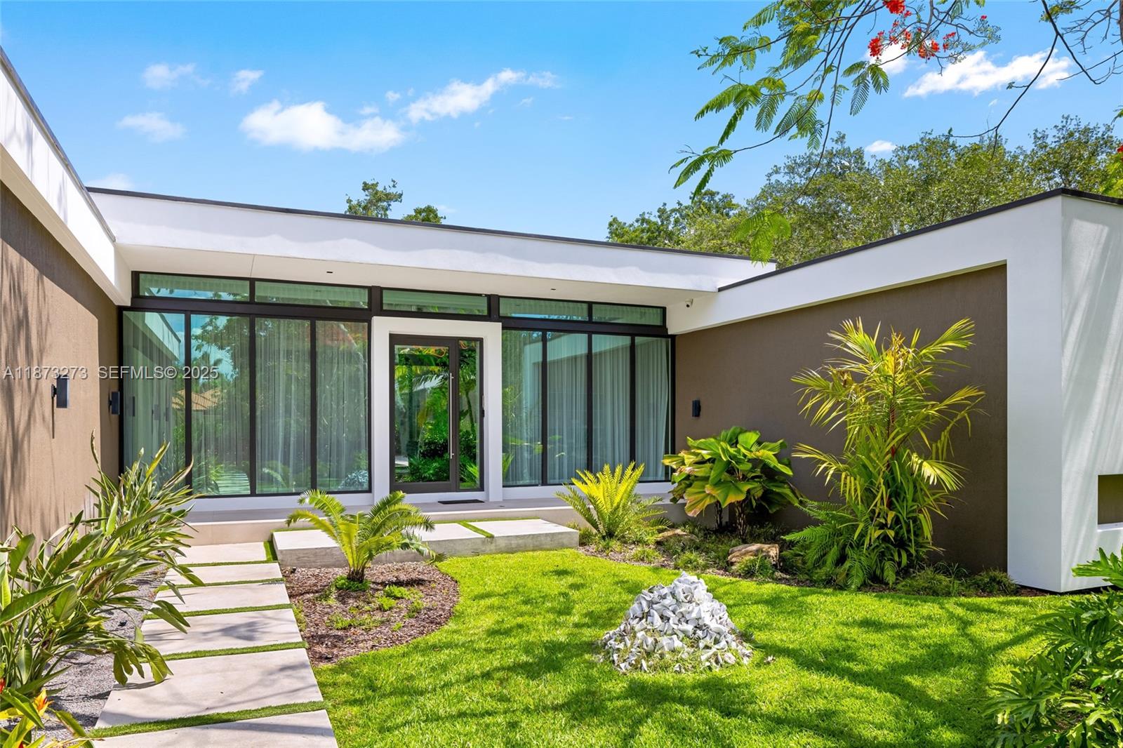 12100 SW 79th Ave, Pinecrest FL 33156