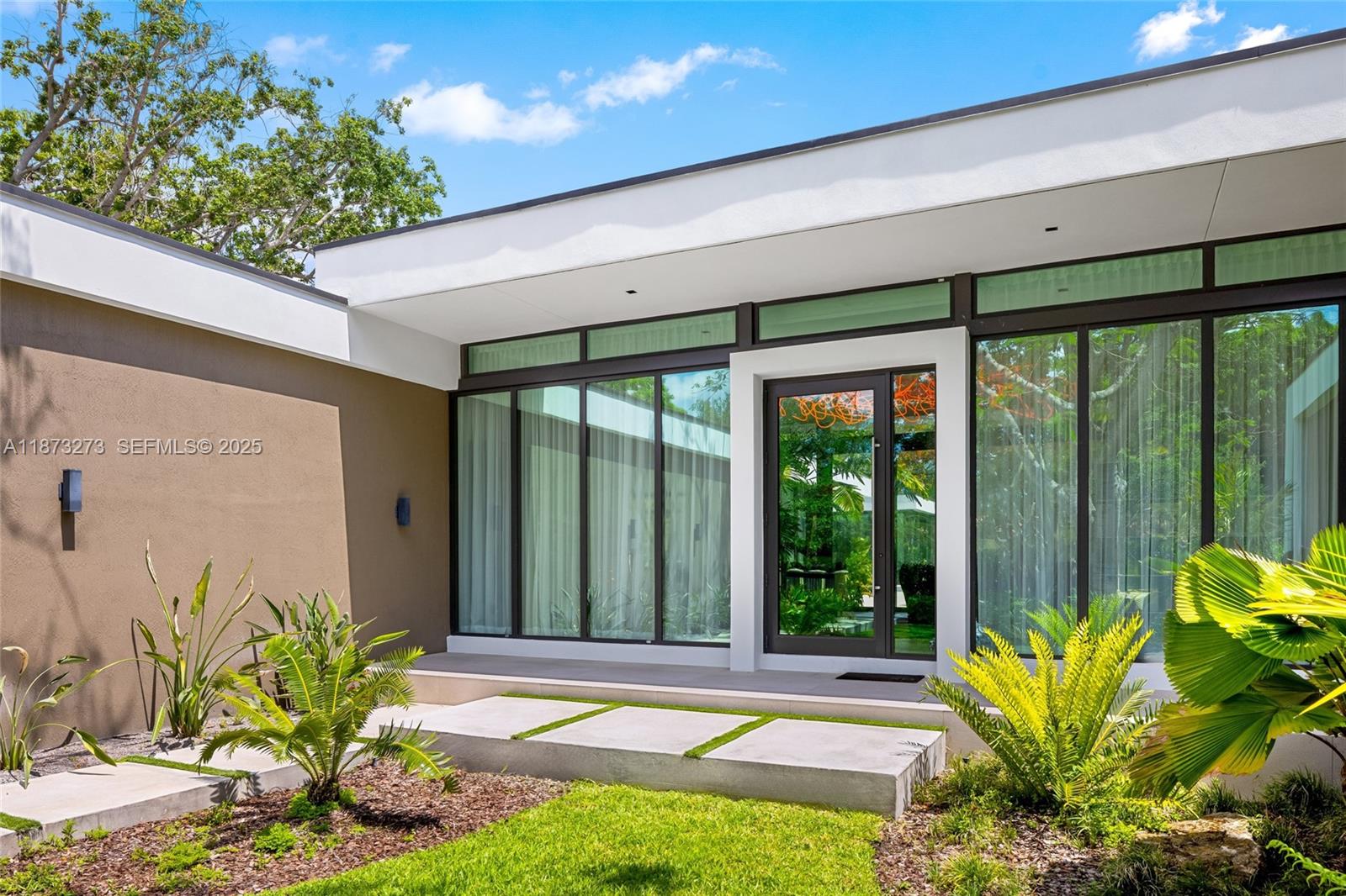 12100 SW 79th Ave, Pinecrest FL 33156