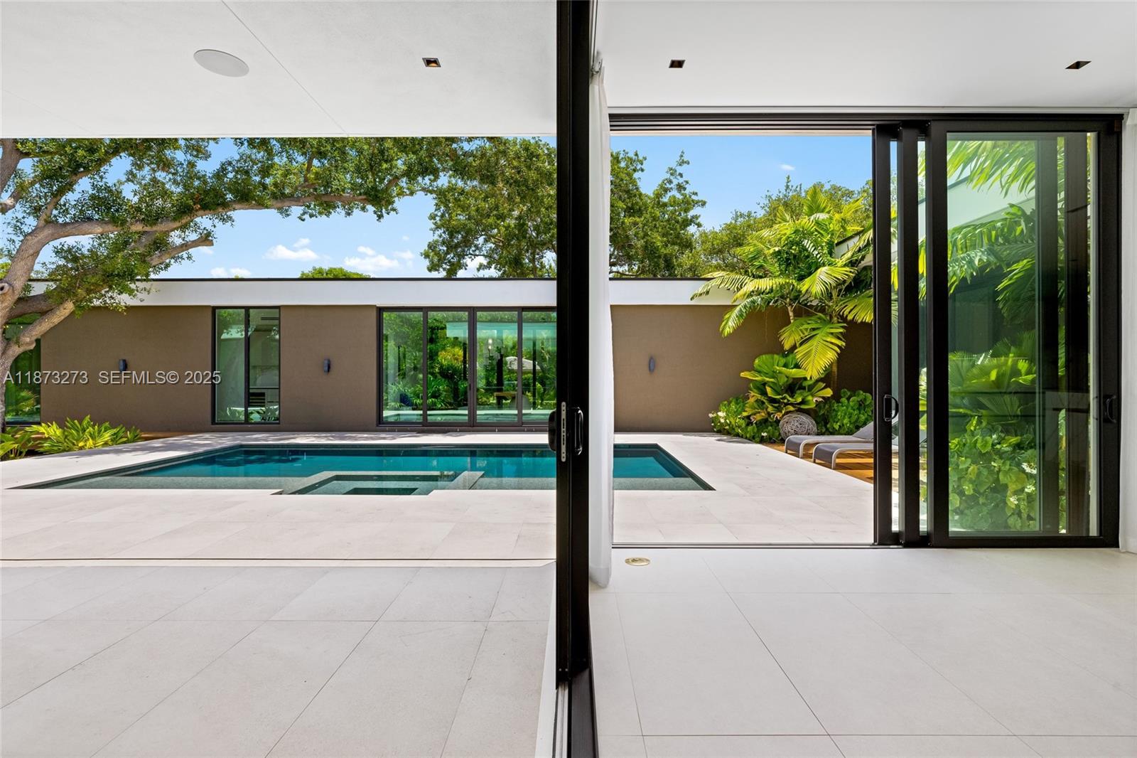 12100 SW 79th Ave, Pinecrest FL 33156