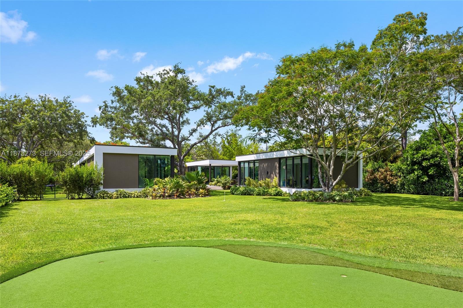 12100 SW 79th Ave, Pinecrest FL 33156