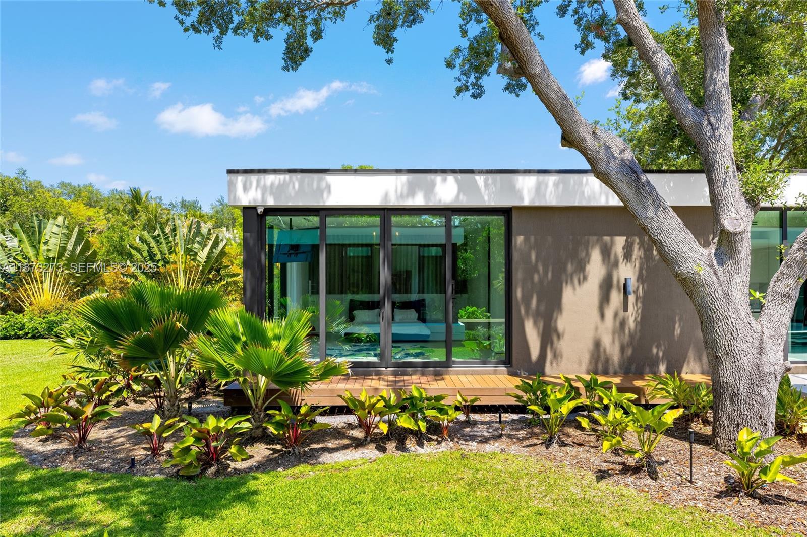 12100 SW 79th Ave, Pinecrest FL 33156