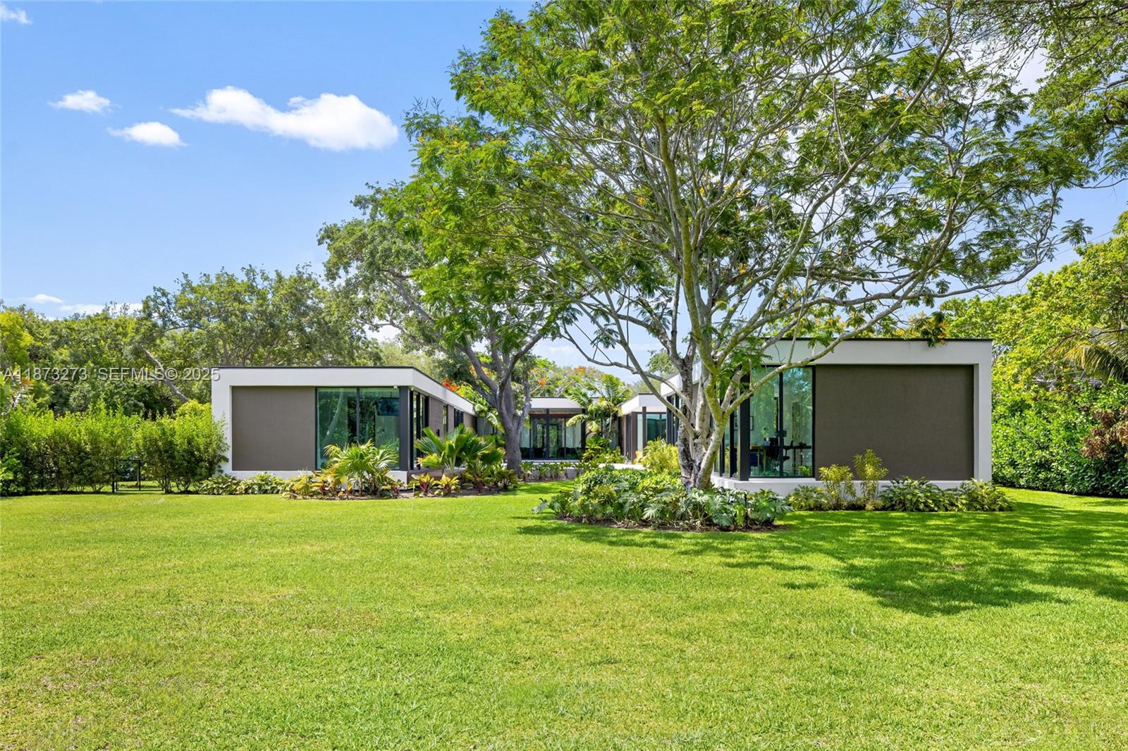 12100 SW 79th Ave, Pinecrest FL 33156