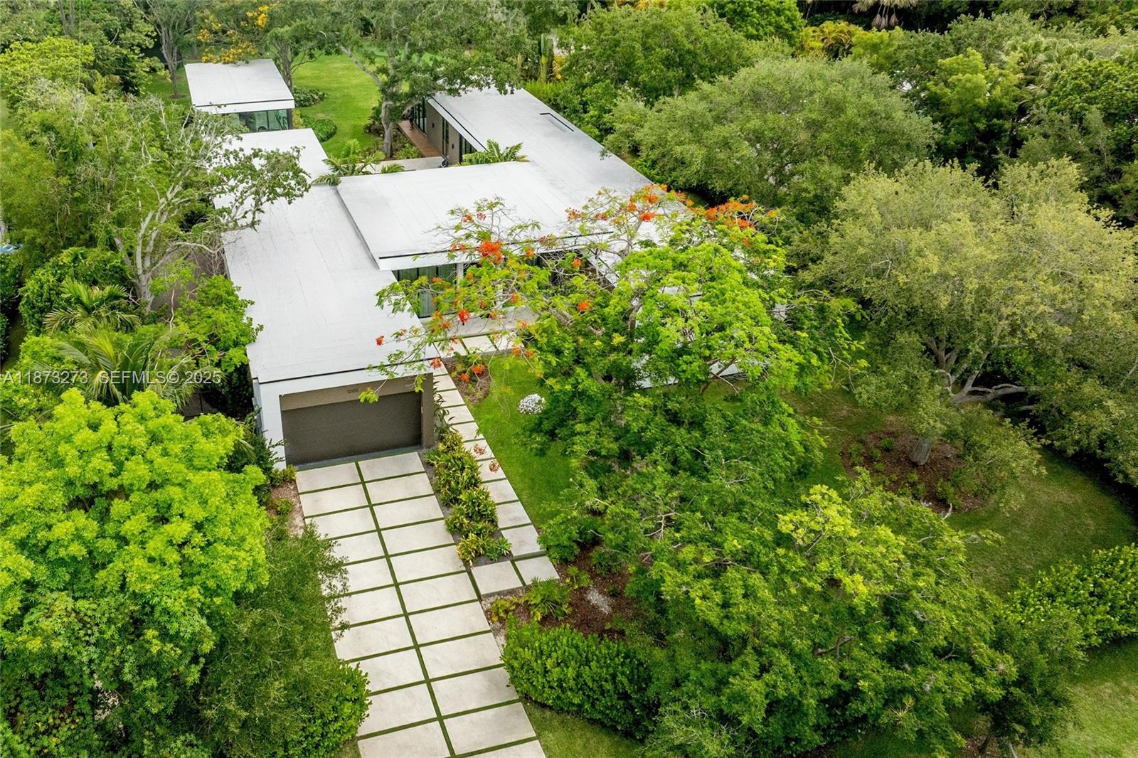12100 SW 79th Ave, Pinecrest FL 33156