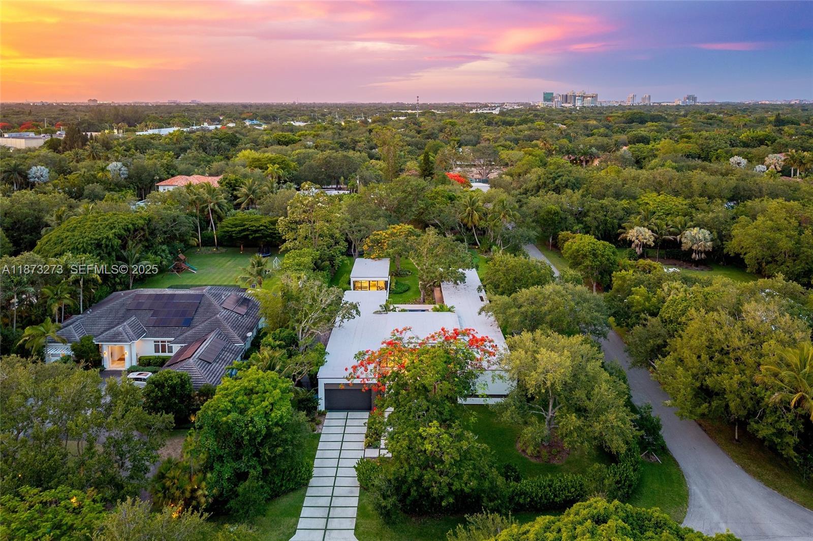12100 SW 79th Ave, Pinecrest FL 33156