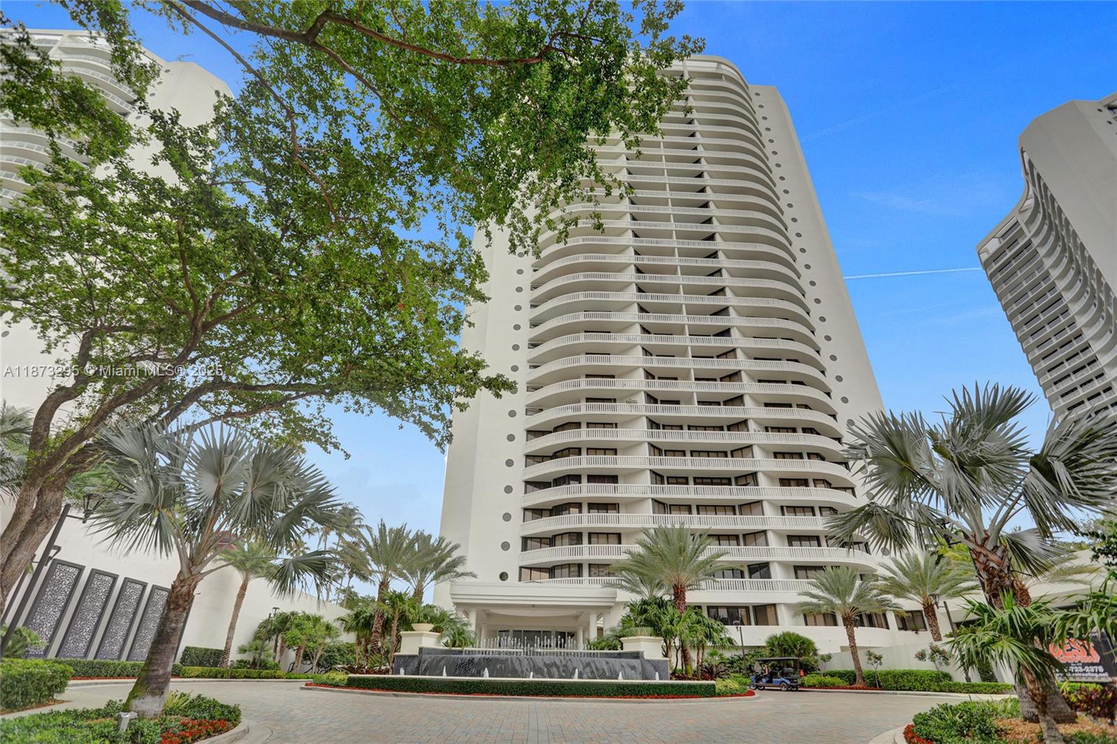 3000 Island Blvd #2004, Aventura FL 33160