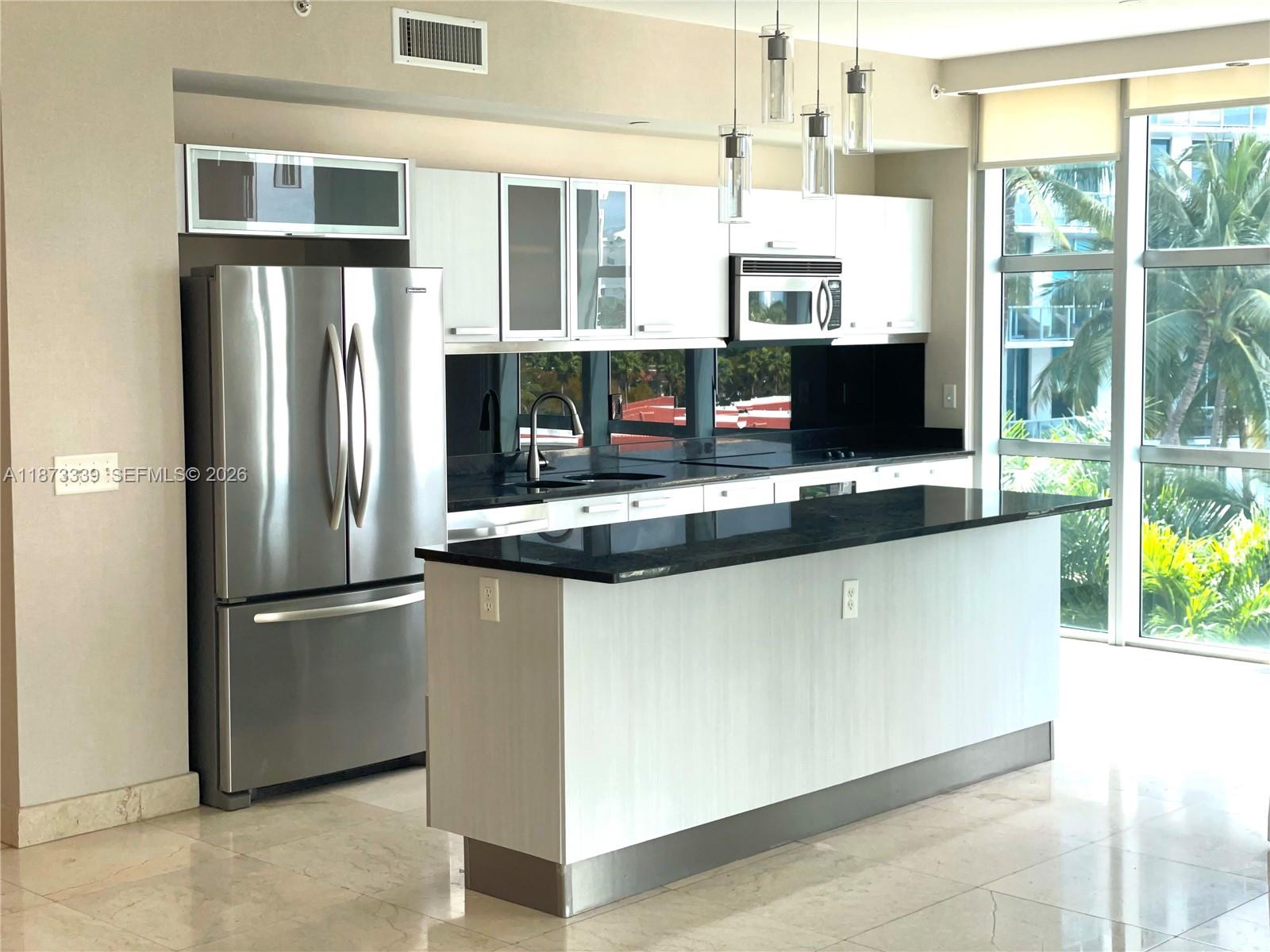 3131 NE 188th St #1-702, Aventura FL 33180