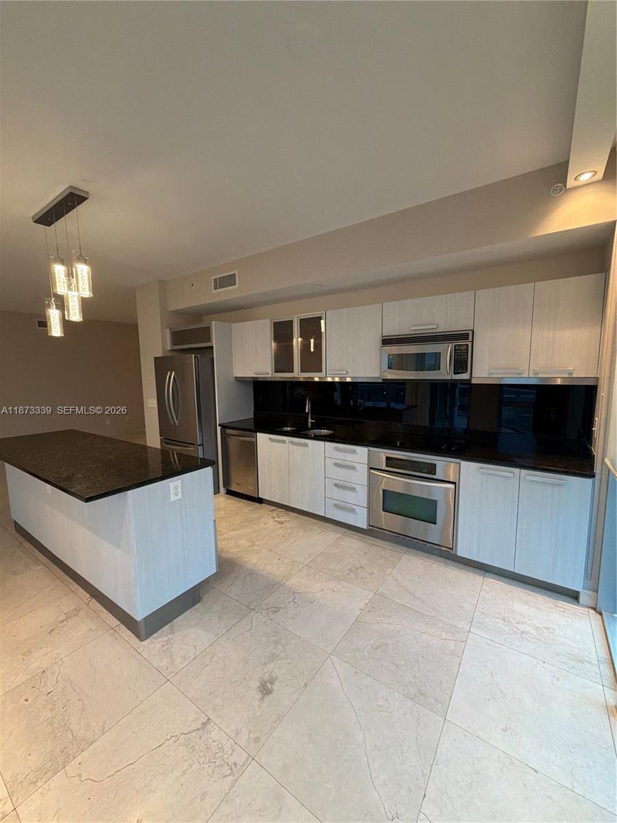 3131 NE 188th St #1-702, Aventura FL 33180