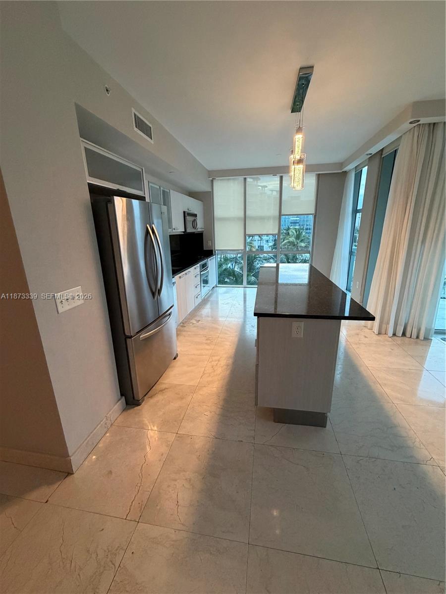 3131 NE 188th St #1-702, Aventura FL 33180