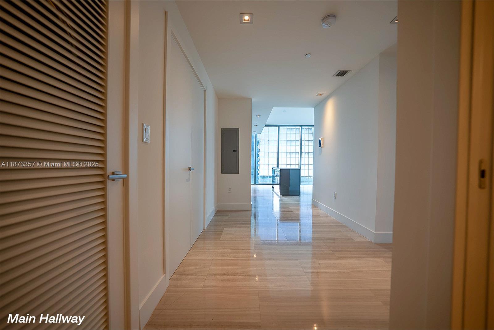 1451 Brickell Ave #2706, Miami FL 33131