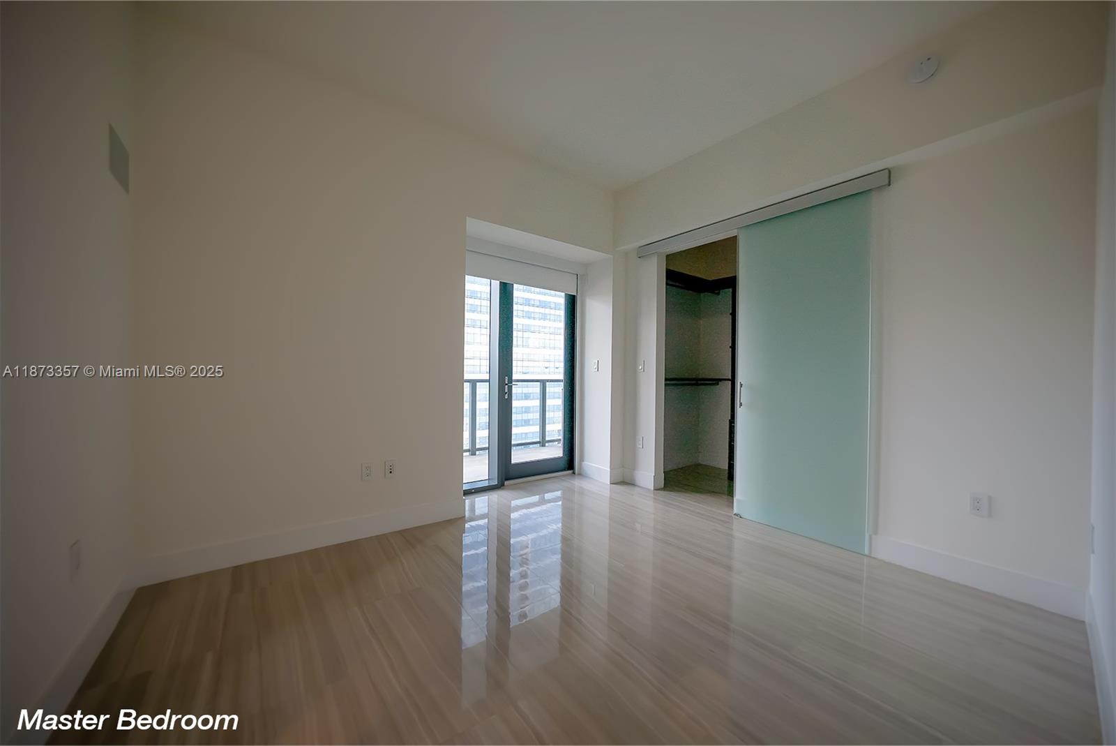 1451 Brickell Ave #2706, Miami FL 33131