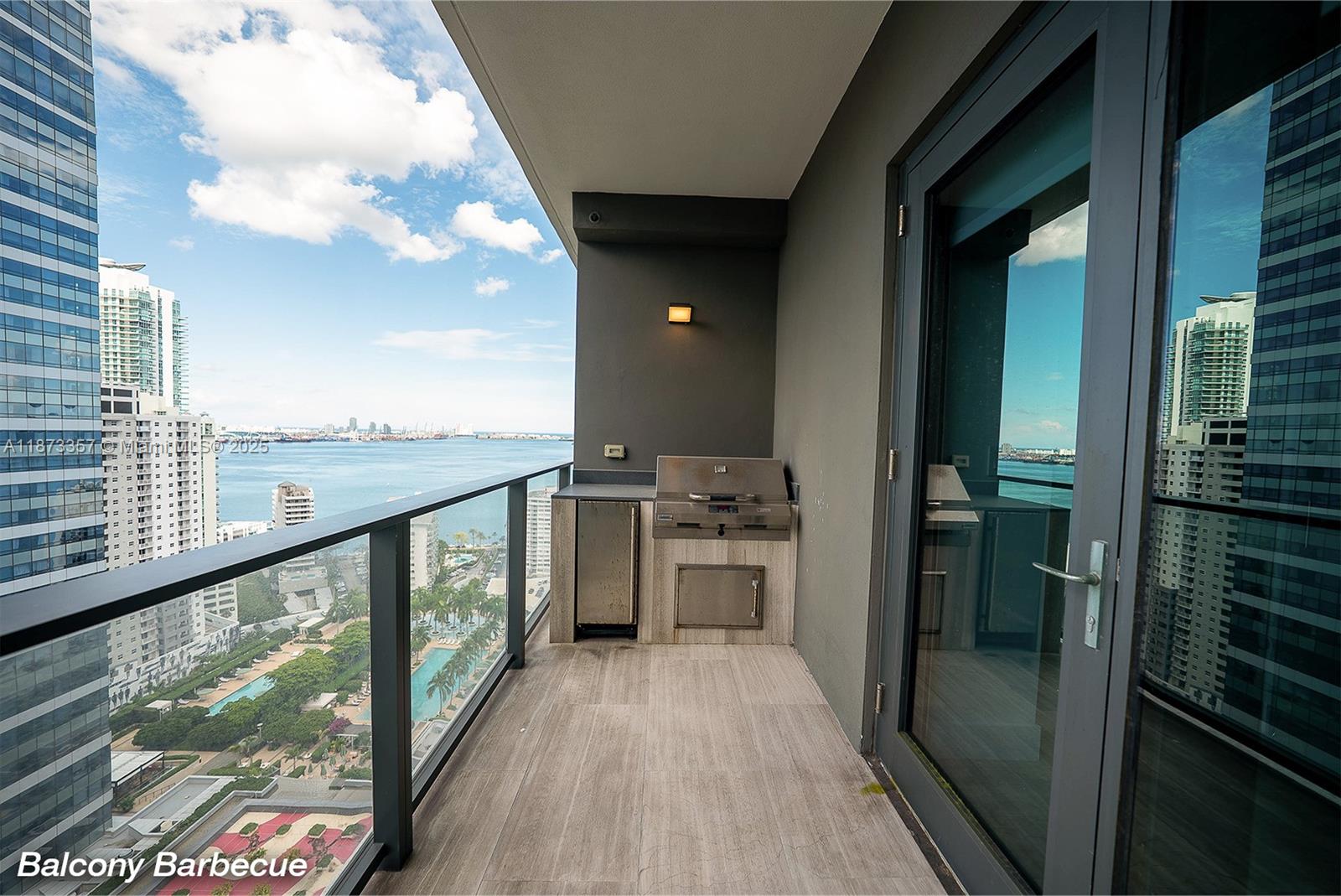 1451 Brickell Ave #2706, Miami FL 33131