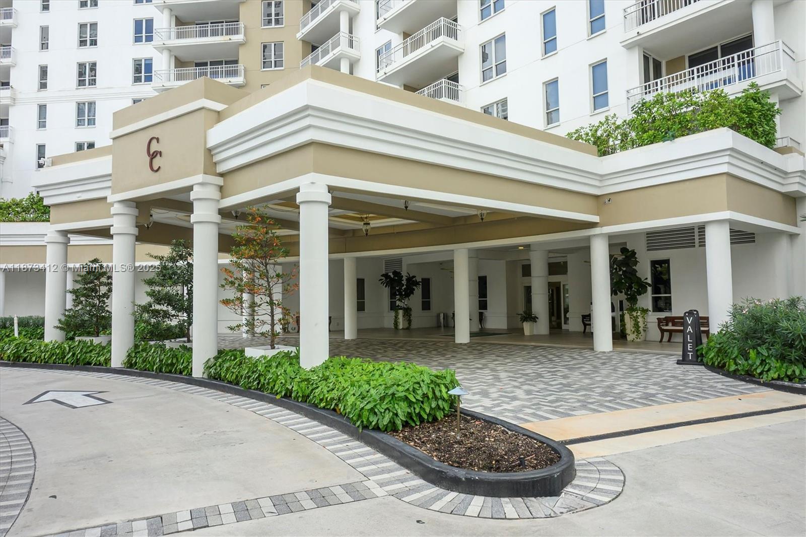 701 Brickell Key Blvd #1106, Miami FL 33131