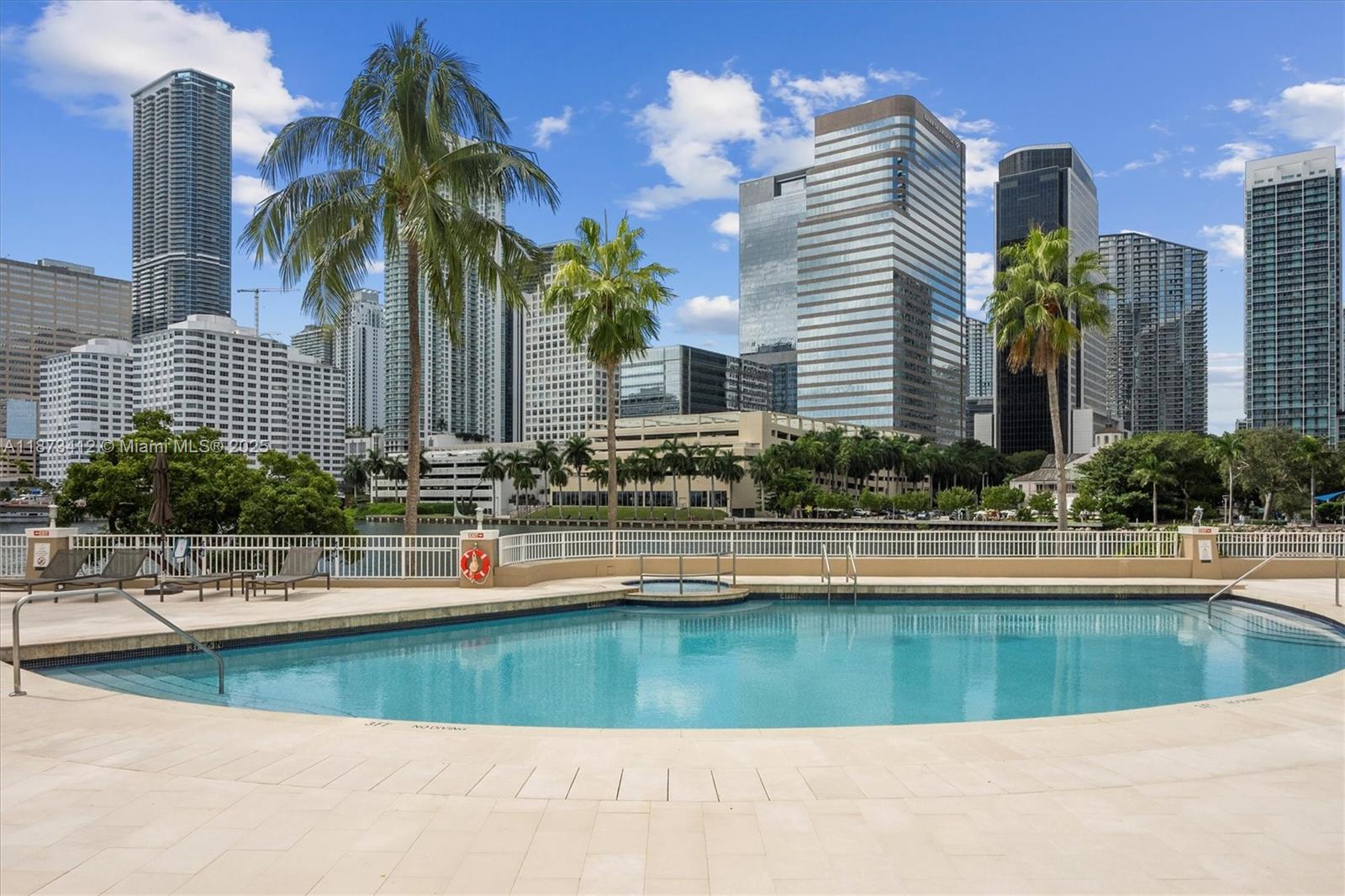 701 Brickell Key Blvd #1106, Miami FL 33131