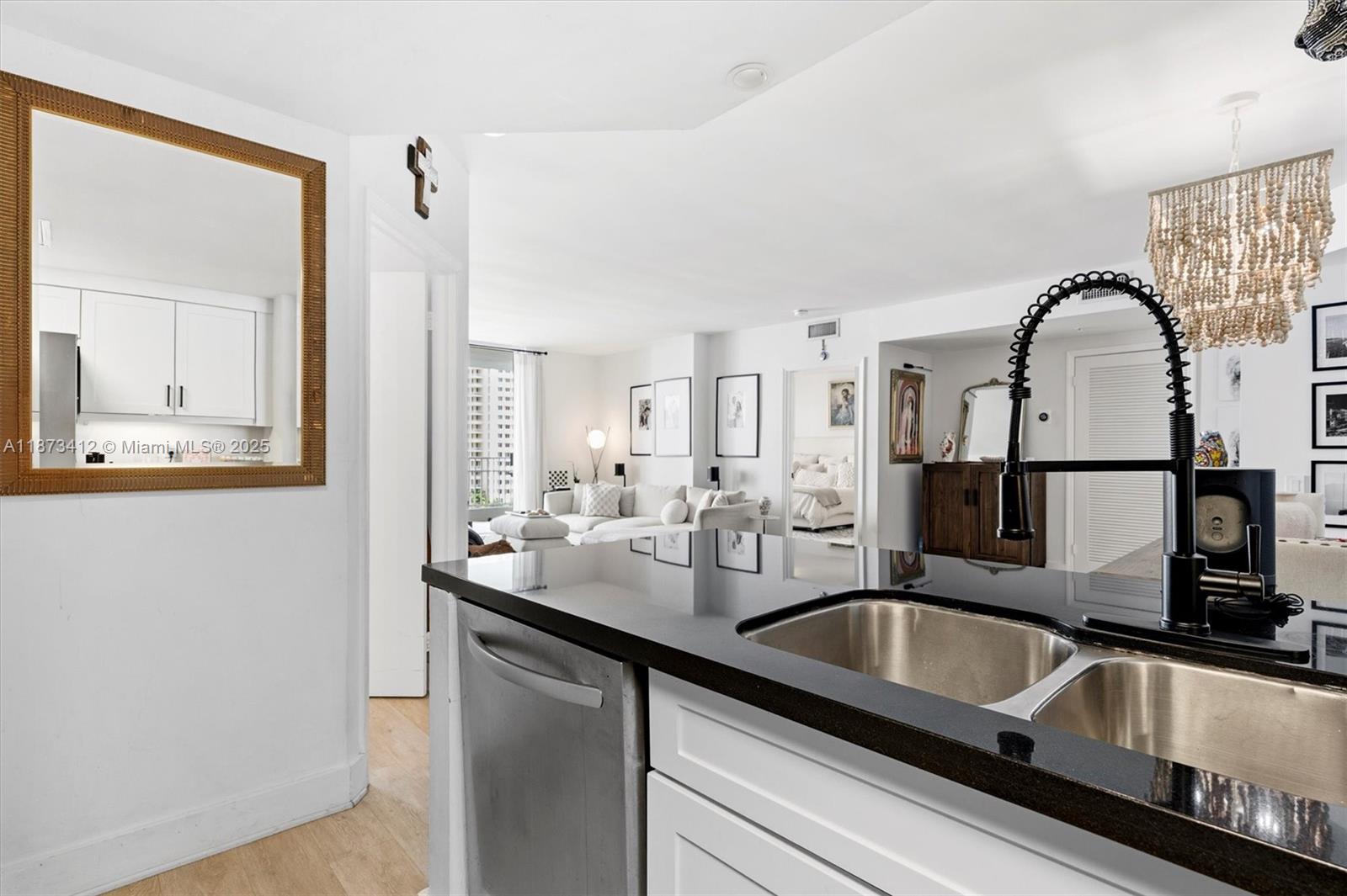 701 Brickell Key Blvd #1106, Miami FL 33131